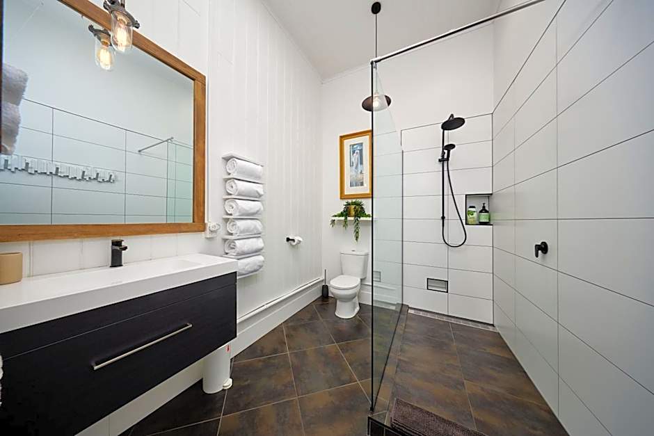 The Factory Luxury Accomodation