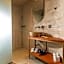 Medusa Luxury Suites