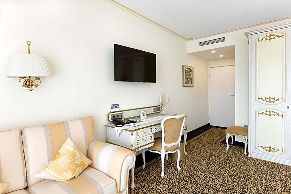 AKZENT Hotel Restaurant Altdorfer Hof