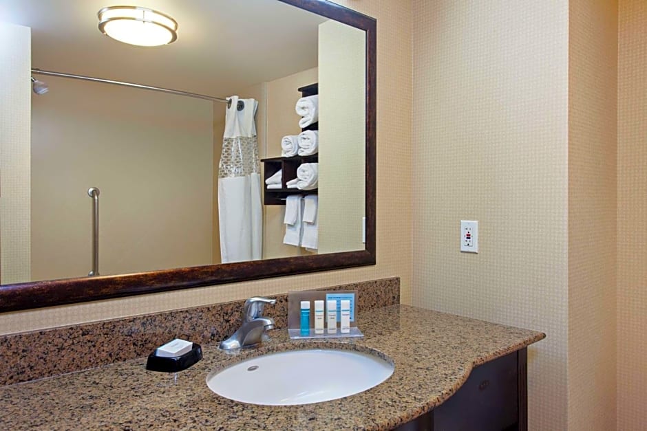 Hampton Inn By Hilton & Suites Fresno - Northwest