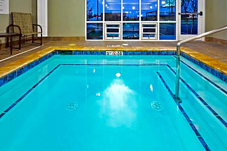 Holiday Inn Express Hotel & Suites Ooltewah Springs - Chattanooga By IHG