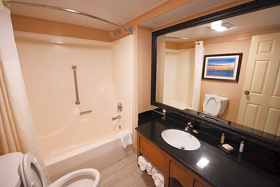 Hamilton Inn Select Beachfront