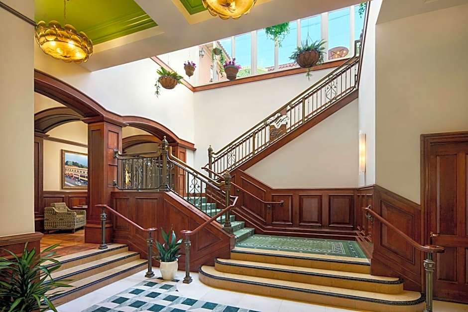 The Carlton Hotel, Atascadero – Paso Robles, a Tribute Portfolio Hotel