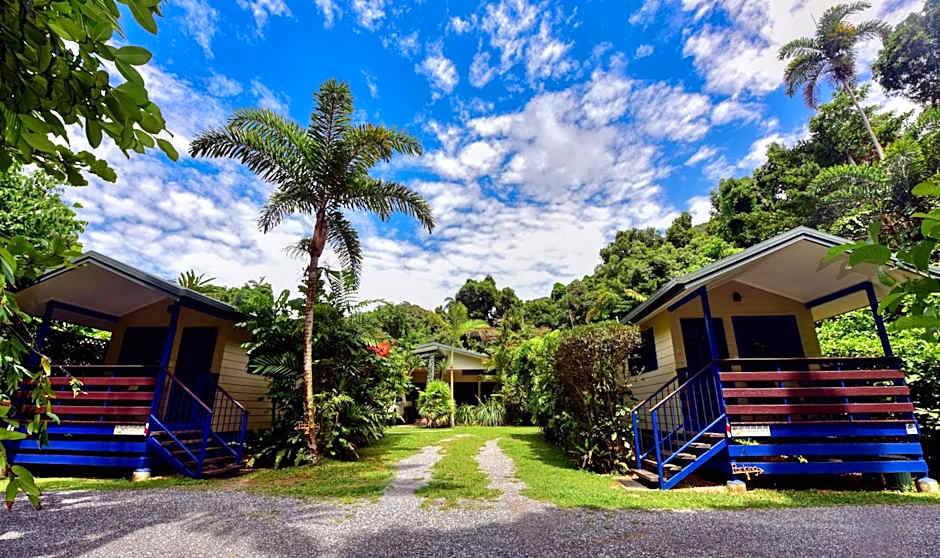 Thornton Beach Bungalows Daintree