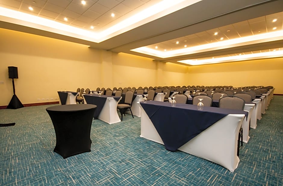 Holiday Inn San Jose Escazu