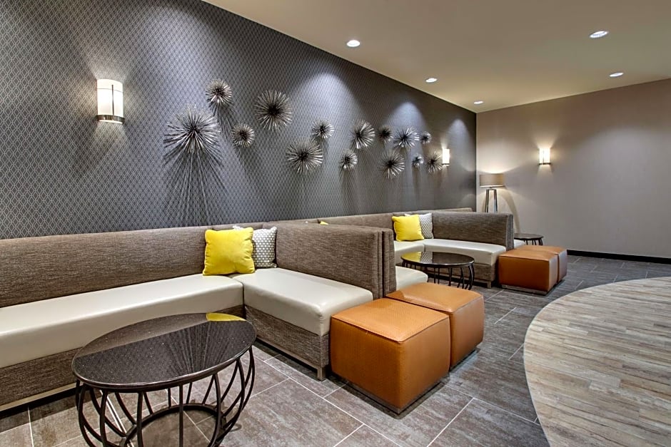Drury Plaza Hotel Cape Girardeau Conference Center