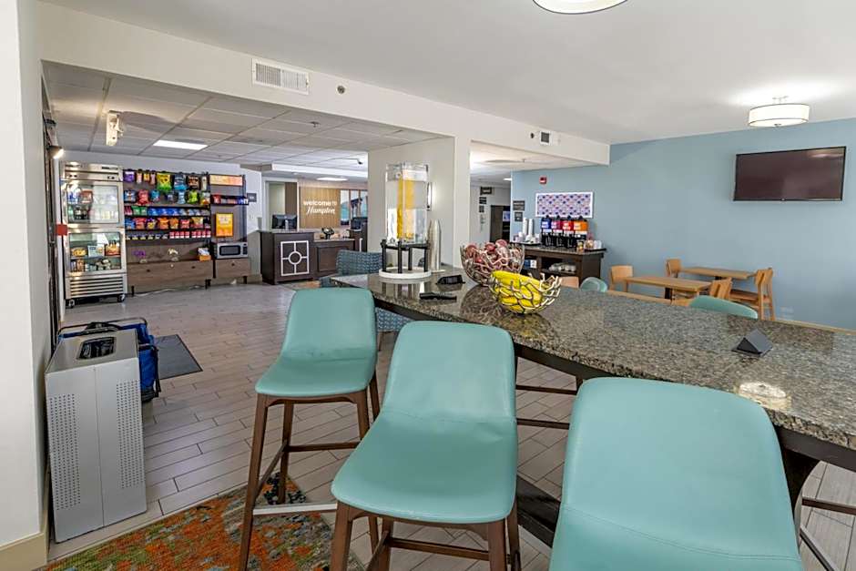 Hampton Inn By Hilton Tampa-International Airport/Westshore