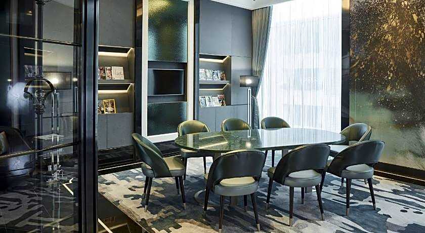 Grande Centre Point Sukhumvit 55