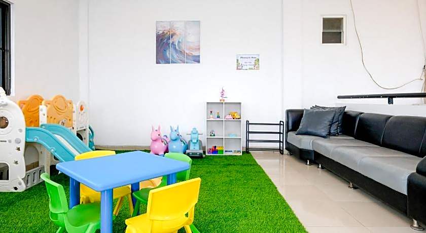 RedDoorz near Taman Rekreasi Selecta