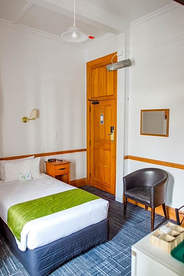 The Cambridge Hotel