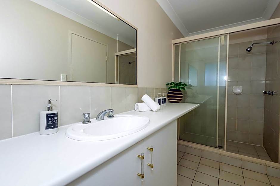 Bayview Beach Holiday Apartments