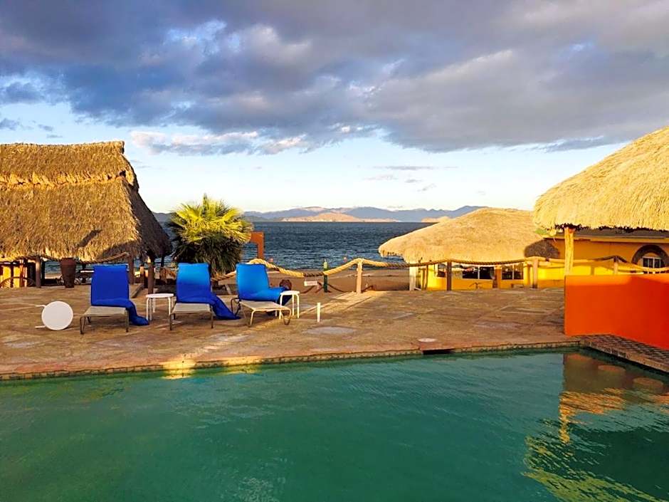 Los Vientos Hotel