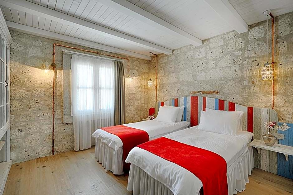 Alakapi Hotel & Villas