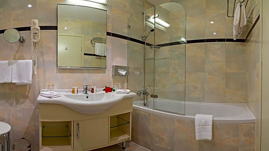 Hotel Kvarner Palace