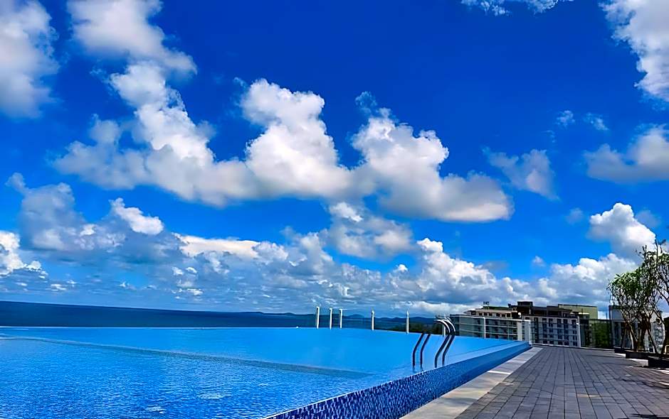 Blue Sky Residence Airport