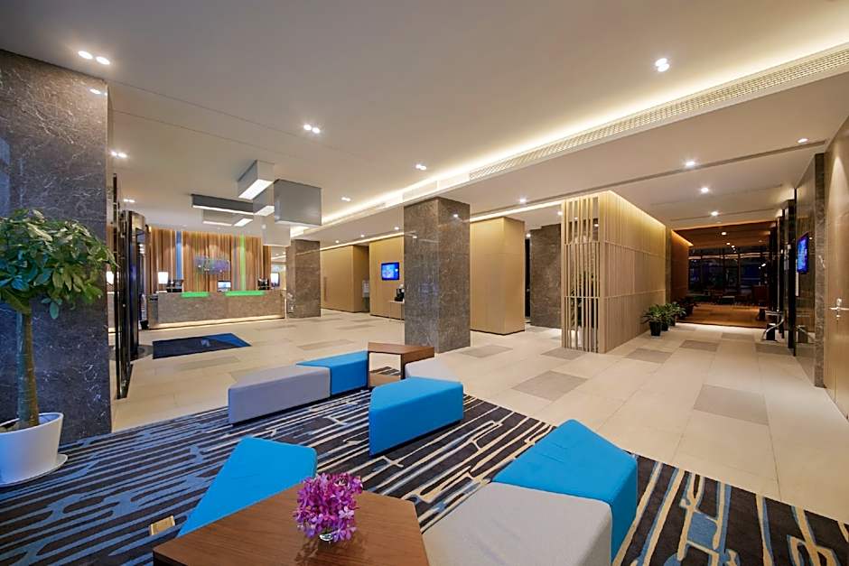 Holiday Inn Express Zhangjiagang East By IHG