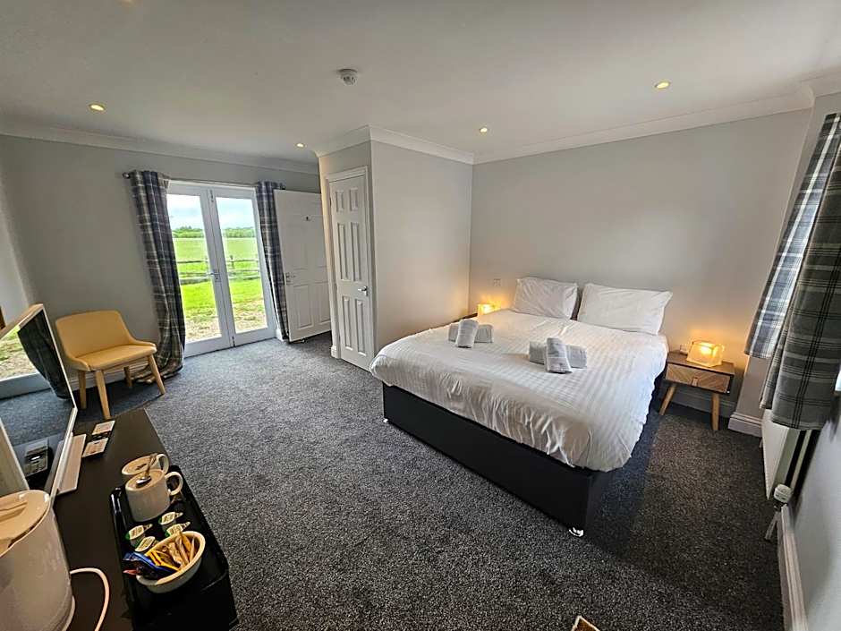 Marsh Farm Hotel