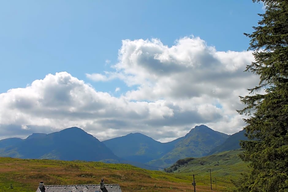 Loch Arklet House
