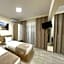 Navarino Luxe Suites