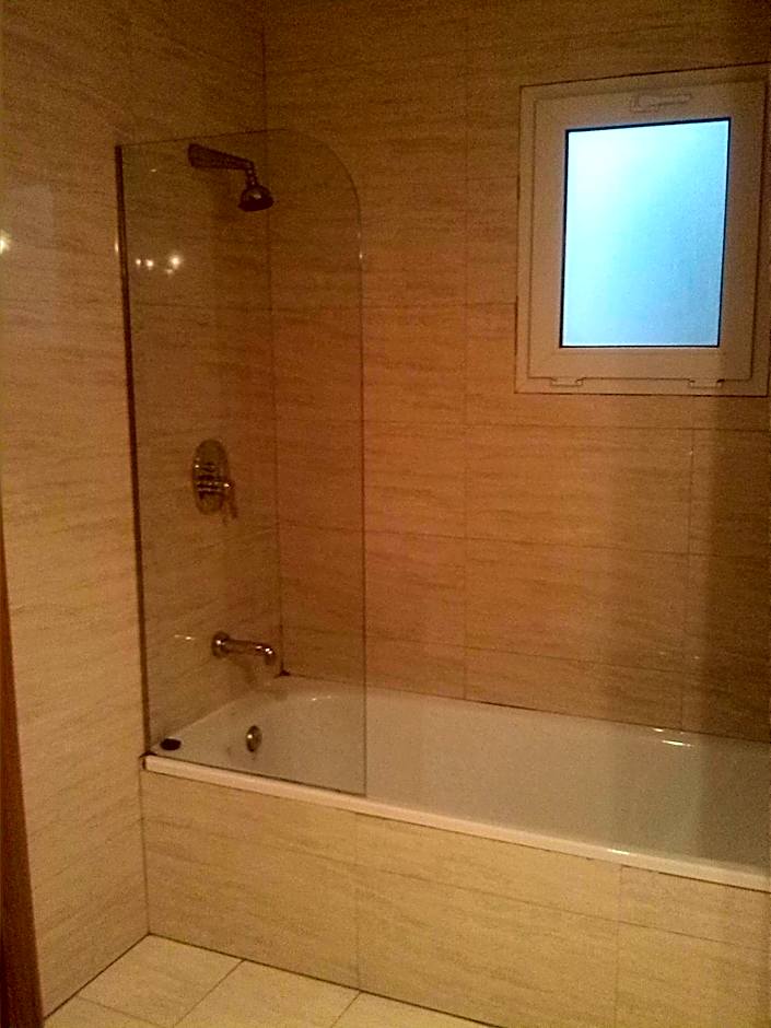 Photo 1 of 3 of Triple Room