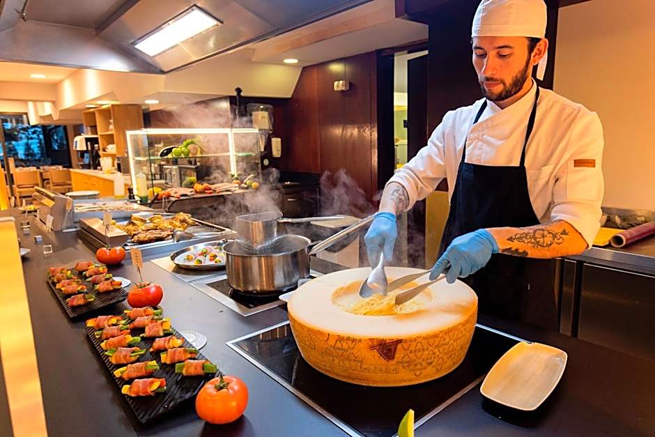 Hotel Piolets Soldeu Centre