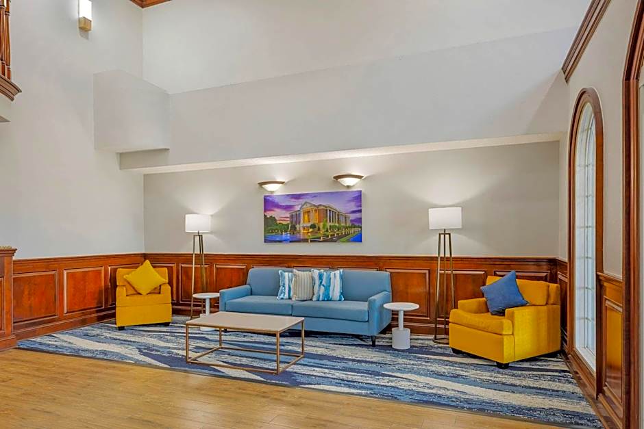 Comfort Suites Sumter near Shaw AFB