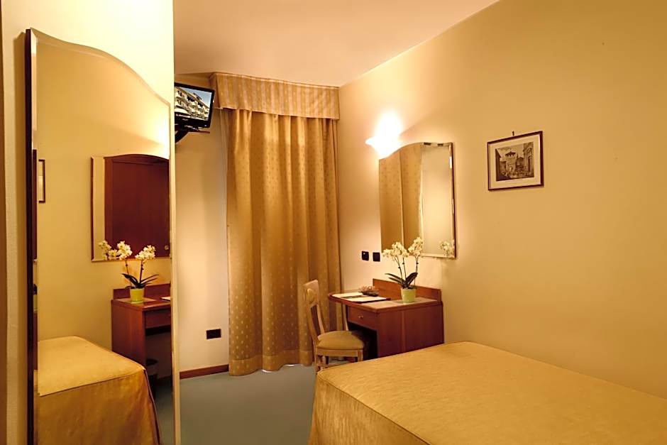 Hotel San Clemente