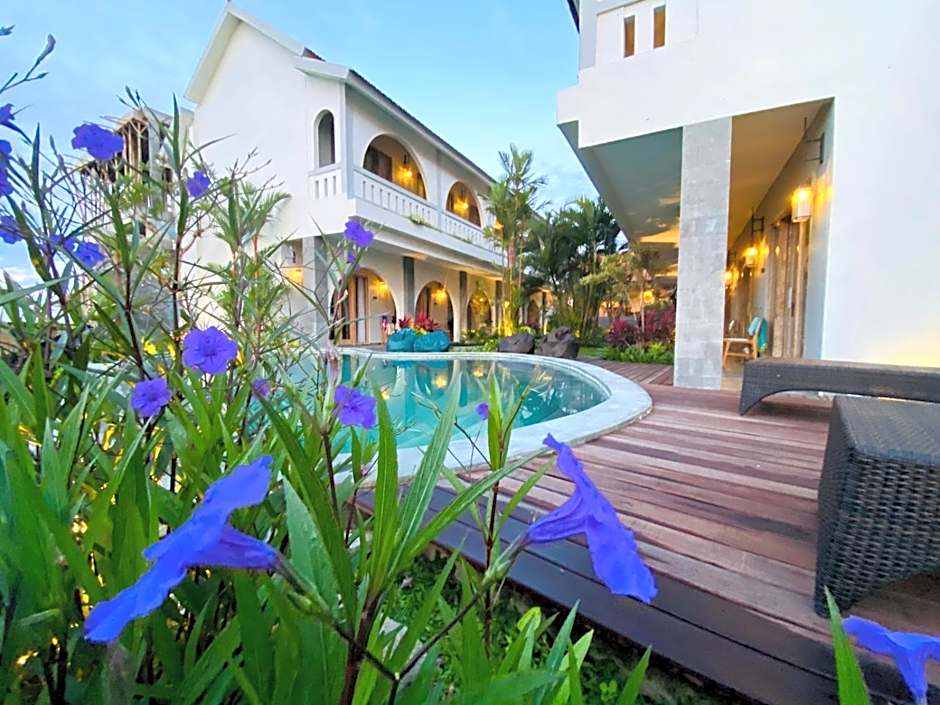 MAHALONA BALI STAY