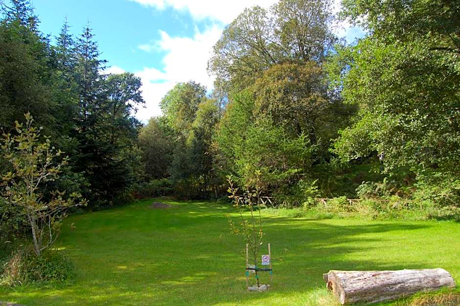 Cosy & compact Rowan Lodge no2