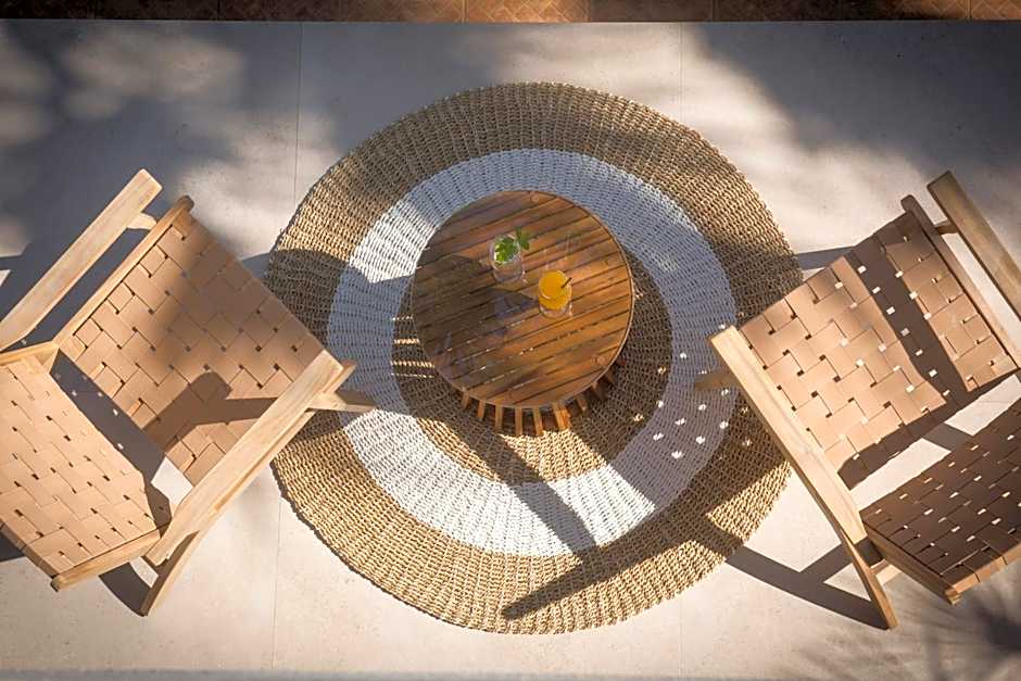 Ammos Boutique Apartments & Suites