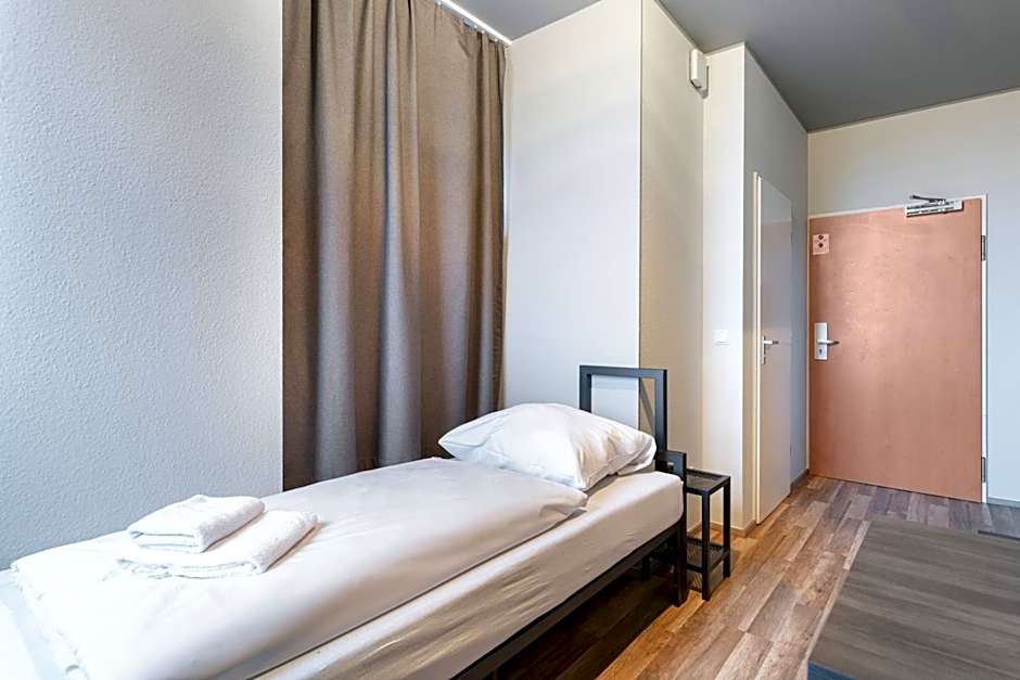 A&O Hamburg Hammer Kirche