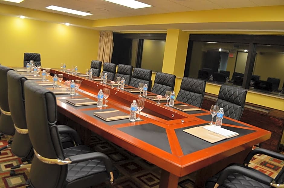 Liyo Inn – Clinton, NJ