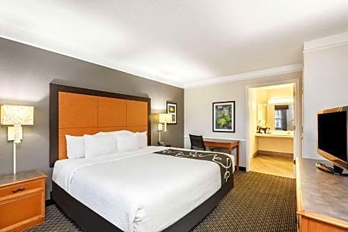 Travelodge by Wyndham El Paso - Airport