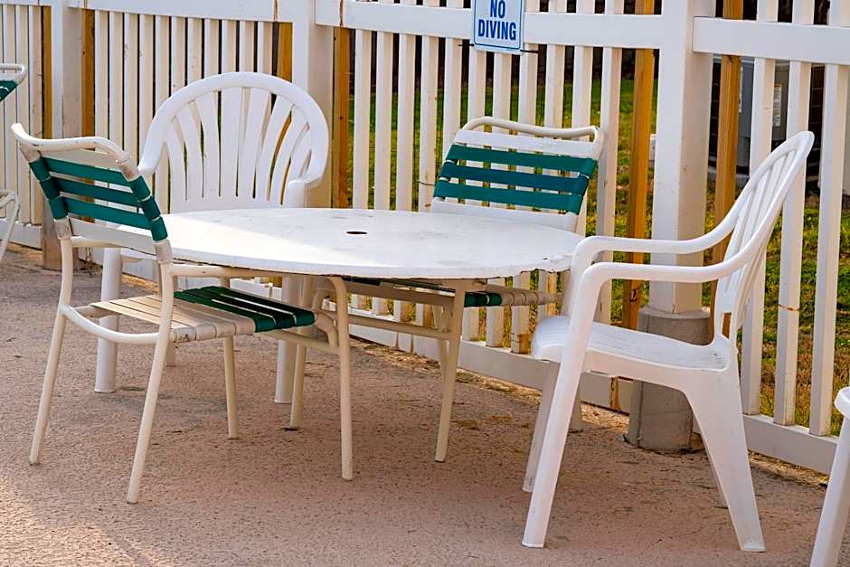 Island Inn By OYO Galveston Beach, TX