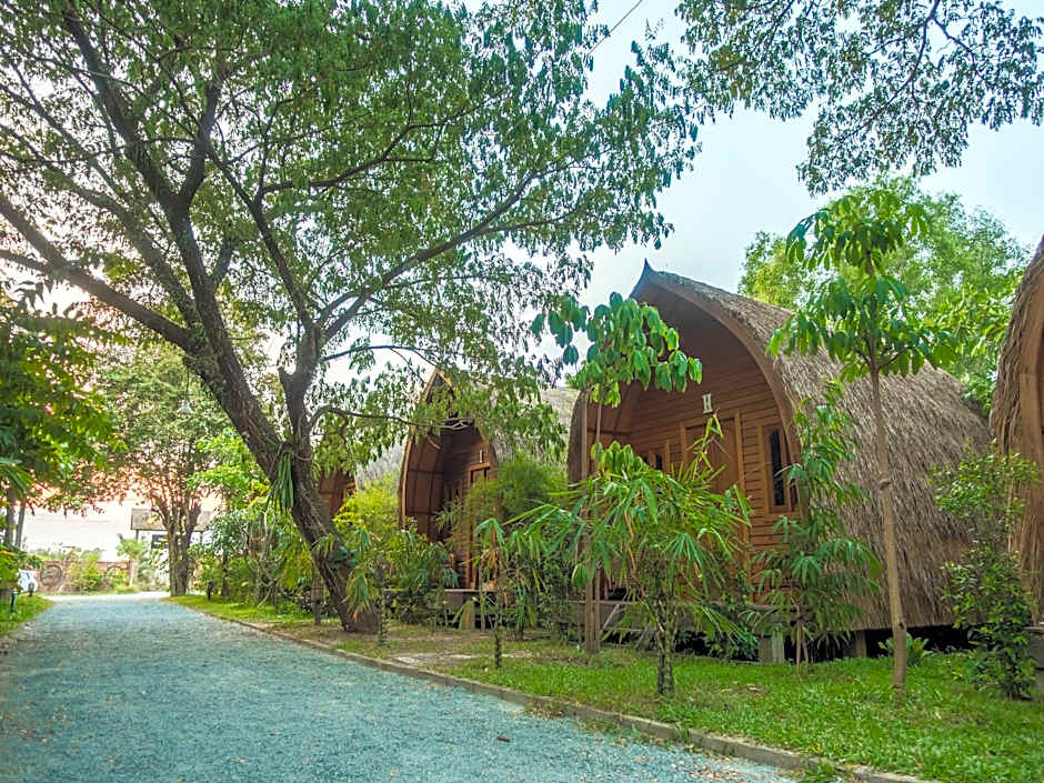 Bamboo Bungalows