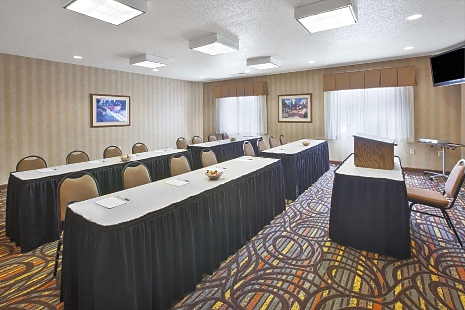 Hampton Inn By Hilton Pittsburgh Area-Beaver Valley-Ctr Township