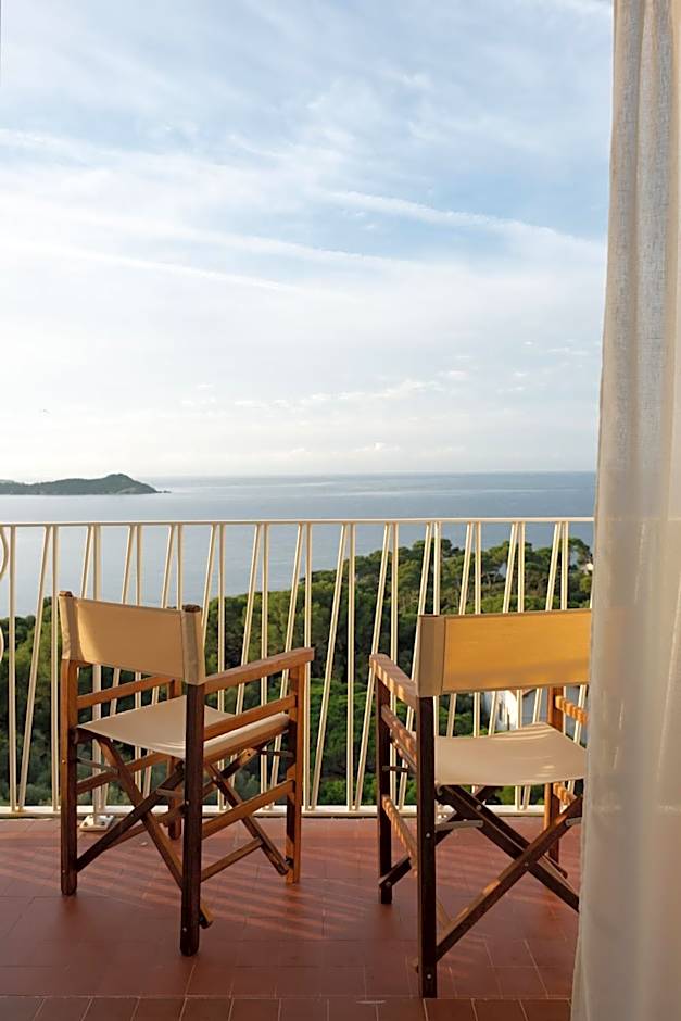 Hôtel Le Provençal - Rénové en 2025 - Bord de Mer