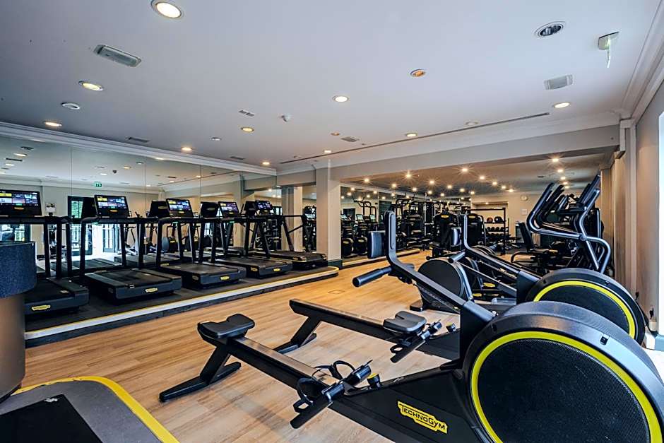 The Runnymede-On-Thames