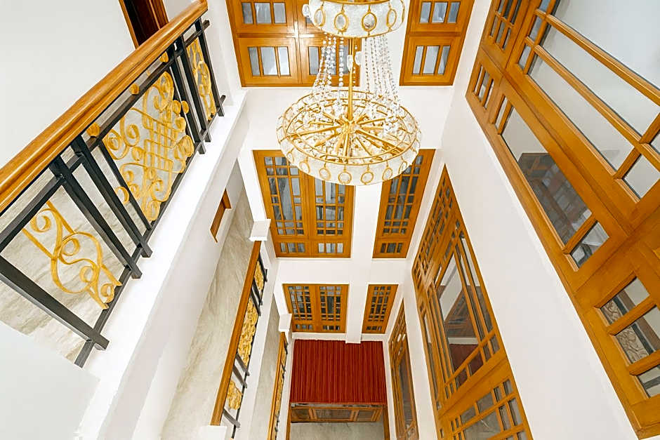 Hotel White Yak