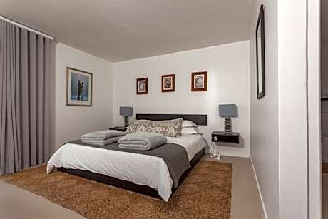 Standard Double Room with Sea View - Lost in Art