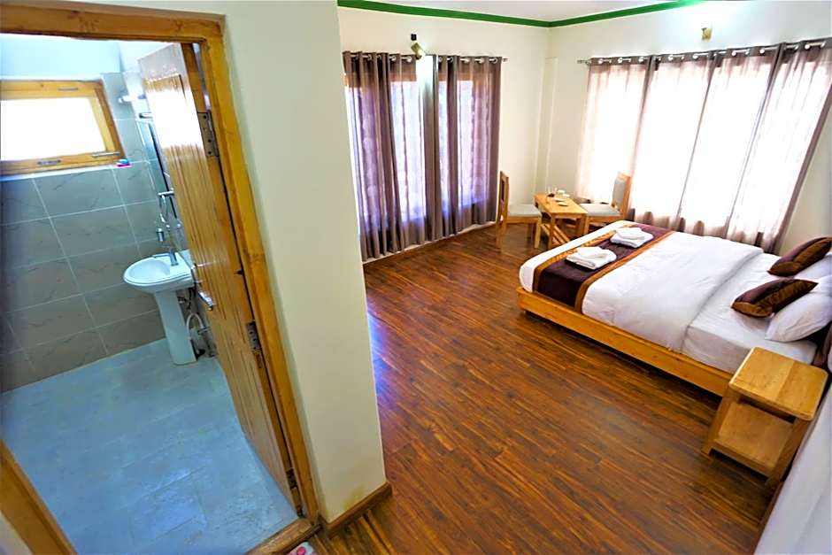 Photo 1 of 4 of Double Room