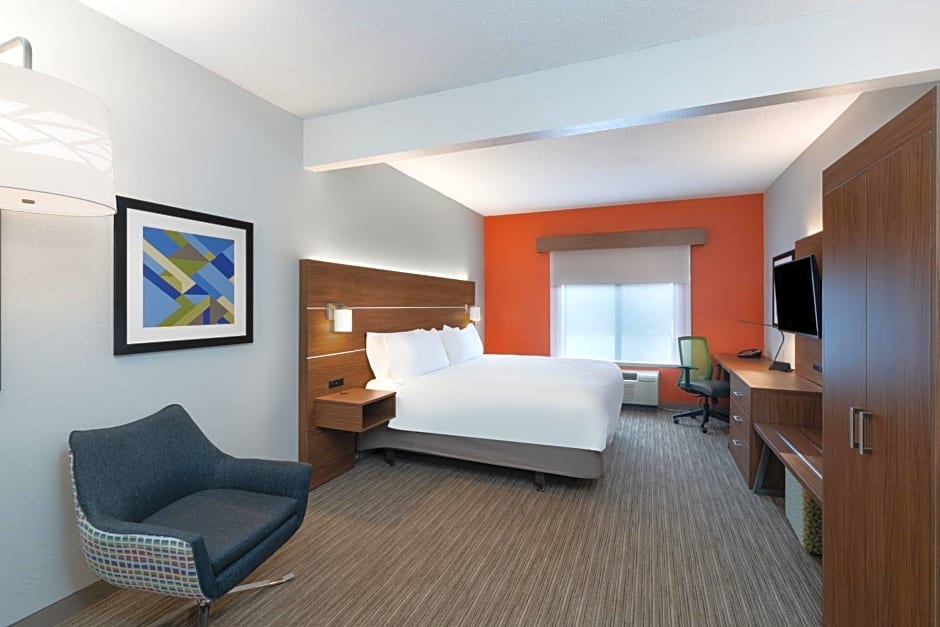 Holiday Inn Express & Suites Tell City, an IHG Hotel