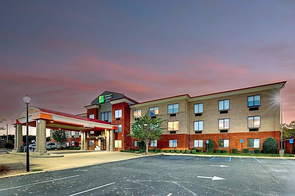 Holiday Inn Express Hotel & Suites- Gadsden By IHG