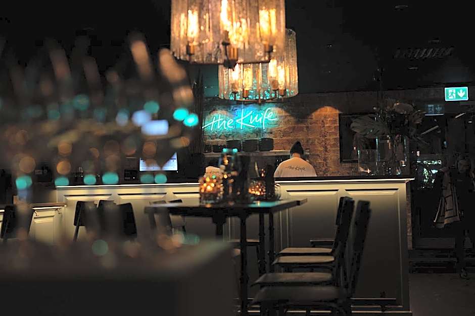 The Lamp Hotel & Spa