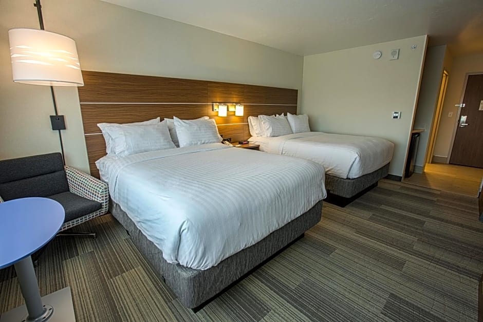 Holiday Inn Express & Suites Boise Airport By IHG