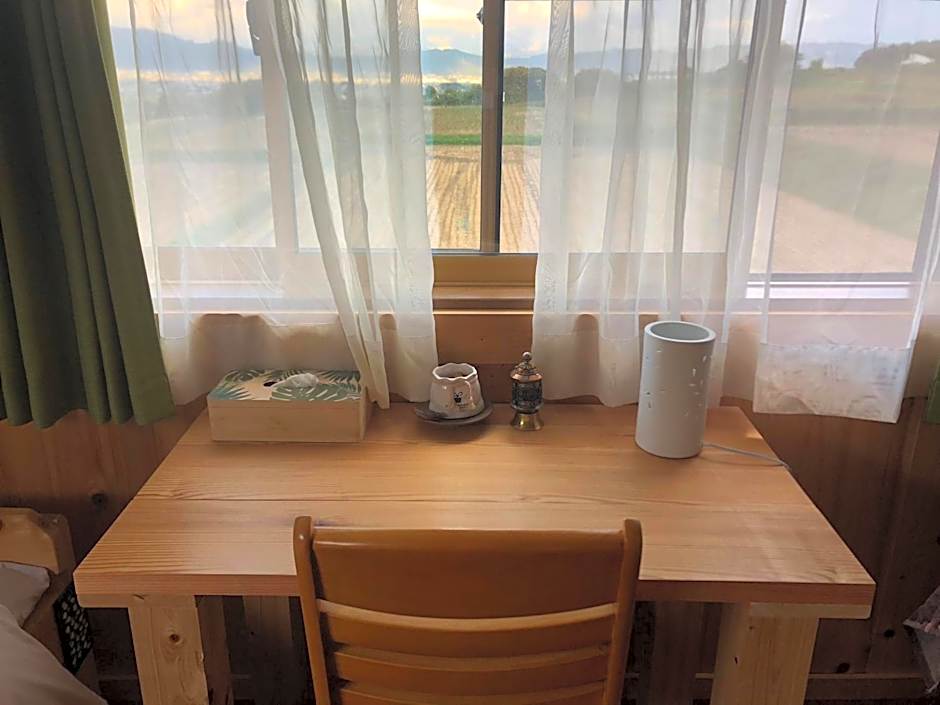 Azumino Backpackers 山の風