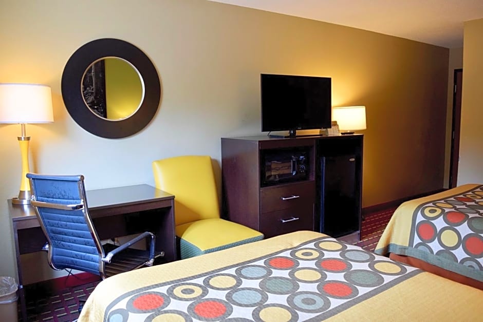 Super 8 by Wyndham Homewood Birmingham Area