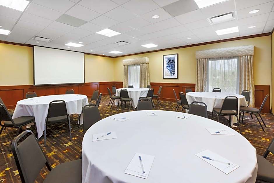 Hampton Inn By Hilton Detroit/Southgate