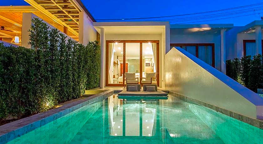 White Whale Beachfront Pool Villa