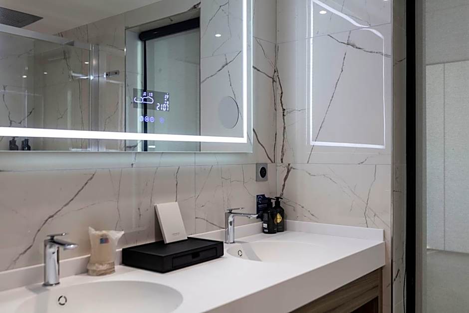 Ki Space Hotel & Spa - near Disneyland Paris